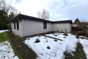 Bungalow mit Naturanschluss in ruhiger Endlage – 1.057 m² Grundstück & durchdachter Raumaufteilung – Die vollständige Adresse der Immobilie erhältst du vom Anbieter., 33689 Sennestadt, Bielefeld – Vorschaubild 2