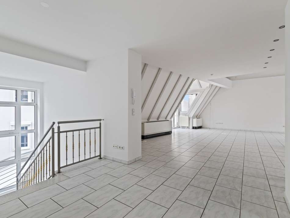 Wohnung DG Mittelstr. 10 mit T