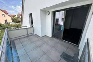 Exklusive Eigentumswohnung in der obersten Etage mit solidem Mieter - ideal für Kapitalanleger – Die vollständige Adresse der Immobilie erhältst du vom Anbieter., 90552 Röthenbach an der Pegnitz – Vorschaubild 2
