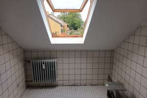 3 Zimmer Dachgeschoss Wohnung in Bergheim Oberaußem – Ernst-Reuter-Ring 35, 50129 Bergheim – Vorschaubild 16