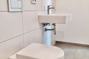 Exklusive 2-Zimmer-Wohnung mit Wasserblick, Balkon und Tiefgaragenstellplatz in Premiumlage am Mainz – Am Zollhafen 13, 55118 Neustadt, Mainz – Vorschaubild 6