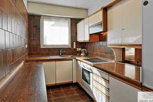 Familienfreundliches Reihenmittelhaus mit Garten und Balkon in Düsseldorf-Hassels – Düsseldorf – Vorschaubild 4