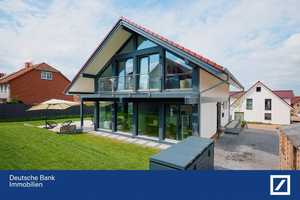 Ein Traumhaus im Neubaugebiet mit hochwertigem Ausstattungsstandard in Fachwerkbauweise  – Hildesheim (Kreis) – Vorschaubild 1
