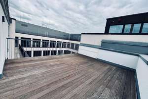 Provisionsfrei: Außergewöhnliche Dachgeschosswohnung mit Blick über Berlin und toller Dach-Terrasse – Die vollständige Adresse der Immobilie erhältst du vom Anbieter., 10117 Mitte (Ortsteil), Berlin – Vorschaubild 38