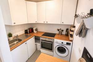 Bezauberdne 2-Zi. Wohnung im DG, inkl. Keller in Freiburg-Zentrum, vermietet – 79098 Altstadt-Ring, Freiburg im Breisgau – Vorschaubild 6