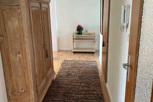 Teilmöblierte renovierte 4-Zimmer-Wohnung mit großem Balkon in ruhiger Lage von Stuttgart-Heumaden – Thymianweg 2, 70619 Heumaden, Stuttgart – Vorschaubild 2