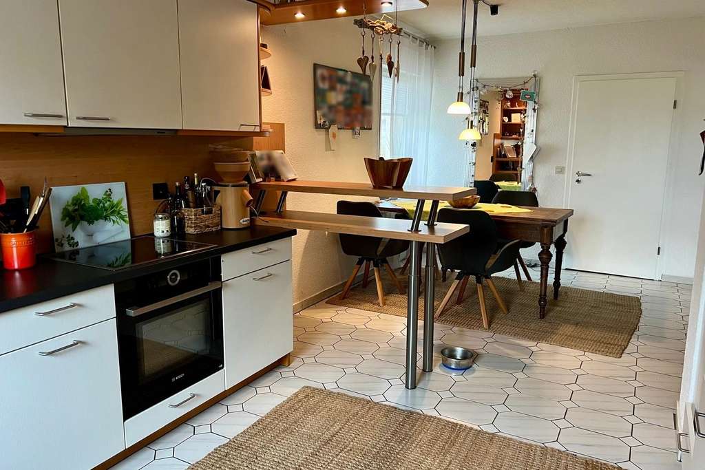 Immobilie in Waldalgesheim - Charmantes & modernisiertes 6-Zimmer Einfamilienhaus  - Bild 4