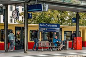 Vermietete Altbauwohnung nahe Lietzensee: stilvolle Kapitalanlage in Charlottenburger Bestlage – Die vollständige Adresse der Immobilie erhältst du vom Anbieter., 14057 Charlottenburg, Berlin – Vorschaubild 11