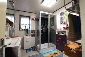 Geräumiges Zweifamilienhaus mit großem Garten, renovierter EG Wohnung und toller Raumaufteilung – Ansbach (Kreis) – Vorschaubild 12