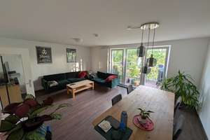 große Balkonwohnung im grünen Ehrenfeld sucht ruhigen Mieter – Saladin-Schmitt-Str.  51, 44789 Südinnenstadt, Bochum – Vorschaubild 2