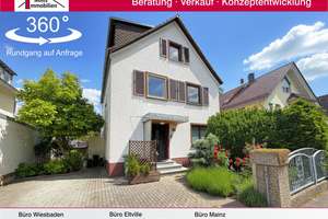 Großzügiges 1-2 Familienhaus mit Terrasse und traumhaftem Garten in Top-Wohnlage