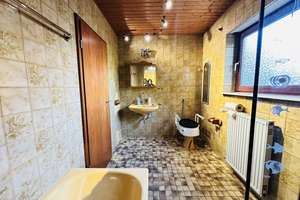 Wohnen mit Wohlfühlfaktor: Reihenendhaus in begehrter Lage von Saarbrücken-Scheidt – Die vollständige Adresse der Immobilie erhältst du vom Anbieter., 66133 Scheidt, Saarbrücken – Vorschaubild 12