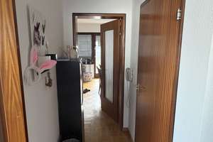Vom 12.01.2026-31.07. möblierte 1-Zimmer-Wohnung mit Süd-Westbalkon und Parkplatz  – Bockelstraße 54, 70619 Heumaden, Stuttgart – Vorschaubild 4