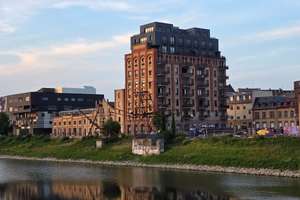Stylisches Loft exklusiv möbliert in MA zu vermieten – Hafenstrasse 29, 68159 Innenstadt/Jungbusch, Mannheim – Vorschaubild 2
