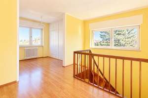 Zweifamilienhaus zwischen dem Ostpark und Parlamentsplatz - Frankfurt am Main - Ostend/Bornheim – 60385 Ostend, Frankfurt am Main – Vorschaubild 13