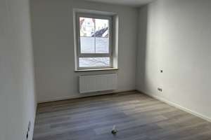 Schöne 4-Zimmer-Altbau-Wohnung in Augsburg-Oberhausen – Lindenstraße 10, 86153 Rechts der Wertach, Augsburg – Vorschaubild 10