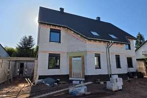 *** Erstbezug! 1 Fam.Haus mit Garten *** – Die vollständige Adresse der Immobilie erhältst du vom Anbieter., 66809 Nalbach – Vorschaubild 1