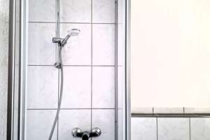 KR, östlich der City: Appartement mit großem Wohn-Schlafzimmer,  neuer EBK, schönem Bad  ... – Die vollständige Adresse der Immobilie erhältst du vom Anbieter., 47799 Cracau, Krefeld – Vorschaubild 10