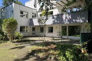 ** Bestlage Dahlem - Attraktive 4-Zimmer-Wohnung mit großer Terrasse zum Selbstbezug ** – Königin-Luise-Str. 75, 14195 Dahlem, Berlin – Vorschaubild 8