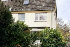 Reiheneckhaus mit viel Platz und großem Modernisierungspotenzial – Die vollständige Adresse der Immobilie erhältst du vom Anbieter., 65195 Rheingauviertel / Hollerborn, Wiesbaden – Vorschaubild 3