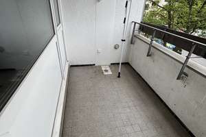 Helle 3-Zimmer-Wohnung mit Balkon in Köln-Neubrück – Andreas-Hermes-Str. 3, 51109 Neubrück, Köln – Vorschaubild 6
