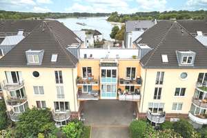 Wohnen oder Investieren: Stilvolle 2,5-Zimmer-Wohnung mit Balkon & Top-Ausstattung in Rheinnähe !!!
