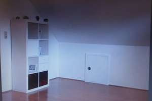 Alltagstaugliche 2-Zimmer-Dachgeschoss Wohnung in Krailling – Die vollständige Adresse der Immobilie erhältst du vom Anbieter., 82152 Krailling – Vorschaubild 5