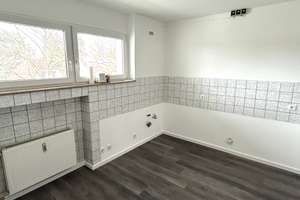 Traumhafte Maisonettewohnung mit zwei Dachterrassen – Die vollständige Adresse der Immobilie erhältst du vom Anbieter., 40489 Kaiserswerth, Düsseldorf – Vorschaubild 3
