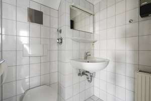 LICHT. RAUM. LEBENSQUALITÄT. Stilvolle Maisonette-Wohnung im Dachgeschoss – ideal für Singles oder P – Ressestraße 5, 70599 Plieningen (Ortsteil), Stuttgart – Vorschaubild 9