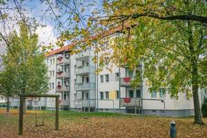 Attraktive 3-Raum-Wohnung mit Einbauküche – Keplerstr. 59, 9117 Siegmar, Chemnitz – Vorschaubild 3