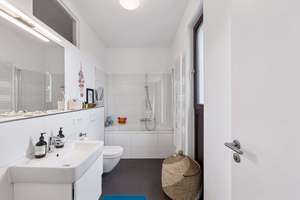 Bezugsfreie 3-Zimmer-Neubauwohnung im Niedrigenergiehaus mit Loggia & hochwertiger Ausstattung – Die vollständige Adresse der Immobilie erhältst du vom Anbieter., 10317 Rummelsburg, Berlin – Vorschaubild 9