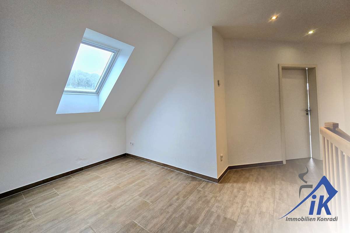 Immobilie in Reichenbach-Steegen - IK | Albersbach: großzügiges Einfamilienhaus in perfekter Lage für Familien - Bild 4