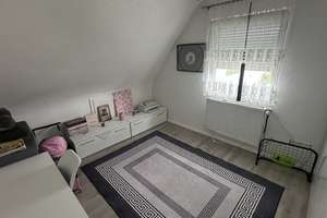 Freistehendes Zweifamilienhaus mit Garage, 3 PKW Stellplätzen und einer schönen Balkonterrasse – Ilsfelder Str. 30, 74348 Lauffen am Neckar – Vorschaubild 32