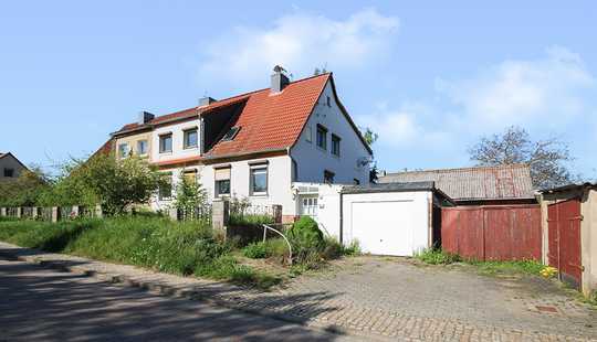 Bild von Großzügige Doppelhaushälfte in Ummendorf: Ihr Projekt mit Potenzial!