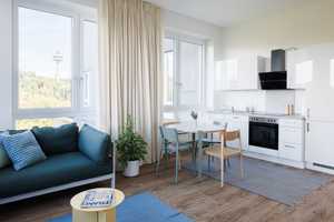 Fully-furnished flat in Aachen with forest views | All-inclusive rent | POHA House – Altenberger Str. 4, 52074 Aachen – Vorschaubild 1
