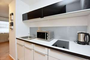 Modern möbliertes Apartment in Stuttgart Mitte – Die vollständige Adresse der Immobilie erhältst du vom Anbieter., 70174 Hauptbahnhof, Stuttgart – Vorschaubild 3