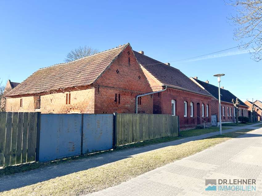 Raum für Ideen: Sanierungsobjekt in ruhiger Dorflage, Prignitz Kreis – Bild 3