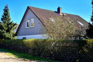 Saniertes Wohnhaus mit Einliegerwohnung, zwei Garagen und großem Grundstück – Die vollständige Adresse der Immobilie erhältst du vom Anbieter., 31787 Hameln – Vorschaubild 5