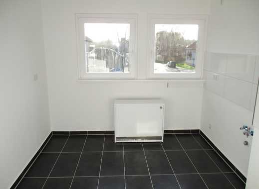 *Sanierung fertig* 2-Zimmer-Wohnung mit neuem Bad zu vergeben!