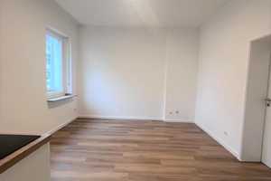 Stilvoll wohnen: Sanierte EG-Wohnung mit EBK in beliebter Lage von Mönchengladbach Odenkirchen – Schmidt-Bleibtreu-Straße 32, 41199 Mönchengladbach – Vorschaubild 4