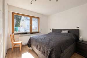 Attraktives Wohnen in Köln Höhenhaus: Modernisiertes 3-Parteienhaus. 188 qm, 8,5 Z. Traumgarten... – Die vollständige Adresse der Immobilie erhältst du vom Anbieter., 51061 Höhenhaus, Köln – Vorschaubild 11