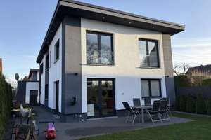 Neues Einfamilienhaus (7 Zi.) in Neustadt am Rübenberge mit Garage – Die vollständige Adresse der Immobilie erhältst du vom Anbieter., 31535 Neustadt am Rübenberge – Vorschaubild 20