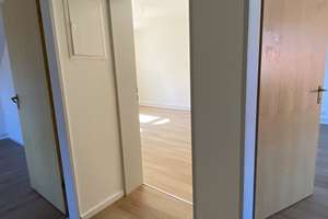 " Gemütliches Wohnen" Renovierte 3-Zi. Altbau-Wohnung mit Balkon in OL-Osternburg – Die vollständige Adresse der Immobilie erhältst du vom Anbieter., 26135 Osternburg, Oldenburg (Oldenburg) – Vorschaubild 11