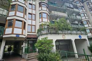 1-Zimmer-Appartement mit Balkon und Duplex-Stellplatz – Therese-Giehse-Allee 60, 81739 Altperlach, München – Vorschaubild 2