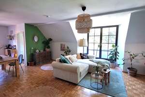 2,5-Zimmer-Maisonette-Wohnung mit Dachterrasse im wunderschönen Auenviertel
