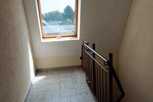 4-Zimmer-Dachgeschosswohnung mit großem Südbalkon, Garage und eigenem Gartenanteil in Lichtenrade – Hanowsteig 36a, 12309 Lichtenrade, Berlin – Vorschaubild 4