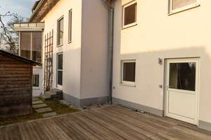 Extravagantes Einfamilienhaus mit großem Garten, Sauna und Doppelgarage in Essenbach – Die vollständige Adresse der Immobilie erhältst du vom Anbieter., 84051 Essenbach – Vorschaubild 23