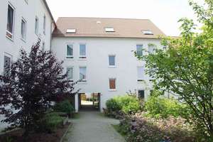 schöne DG-Wohnung mit Dachterrasse