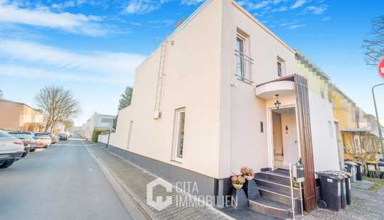 Bild von Frankfurt-Praunheim: Exklusives Reiheneckhaus – kernsaniert & energieeffizient