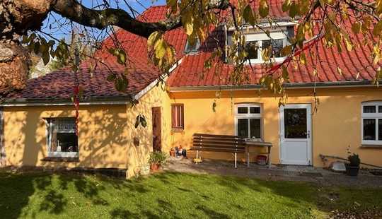 Bild von Gepflegte Doppelhaushälfte in Seenähe